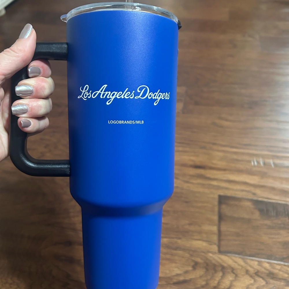 New!!! LA  Dodgers 40OZ Blue Stainless Steel Travel Mug. NWT - Picture 3 of 4